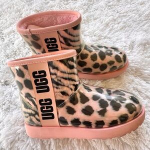 UGG Classic Clear Mini Animalia Pink 🐆🩷